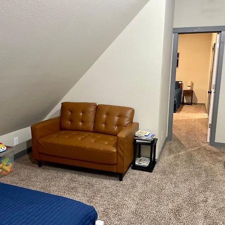 New Modern Cabin! 5Mi To Mt Rainier National Park! Hot Tub & Wifi Ashford Luaran gambar