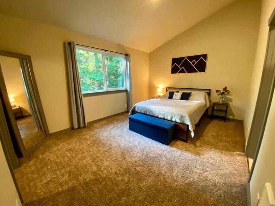 New Modern Cabin! 5Mi To Mt Rainier National Park! Hot Tub & Wifi Ashford Luaran gambar
