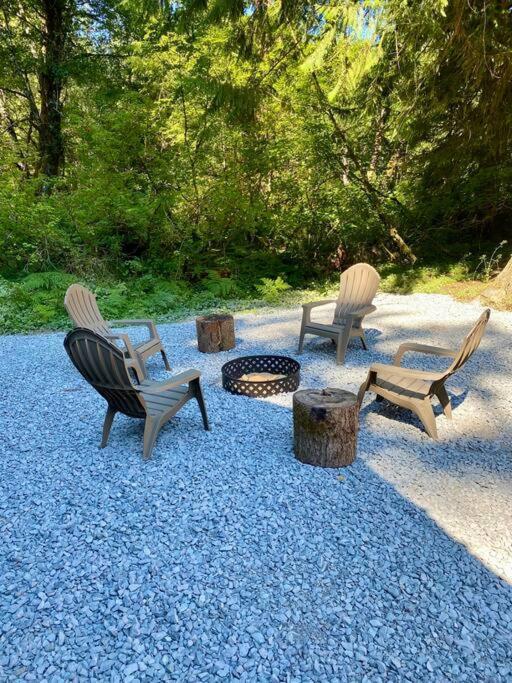 New Modern Cabin! 5Mi To Mt Rainier National Park! Hot Tub & Wifi Ashford Luaran gambar